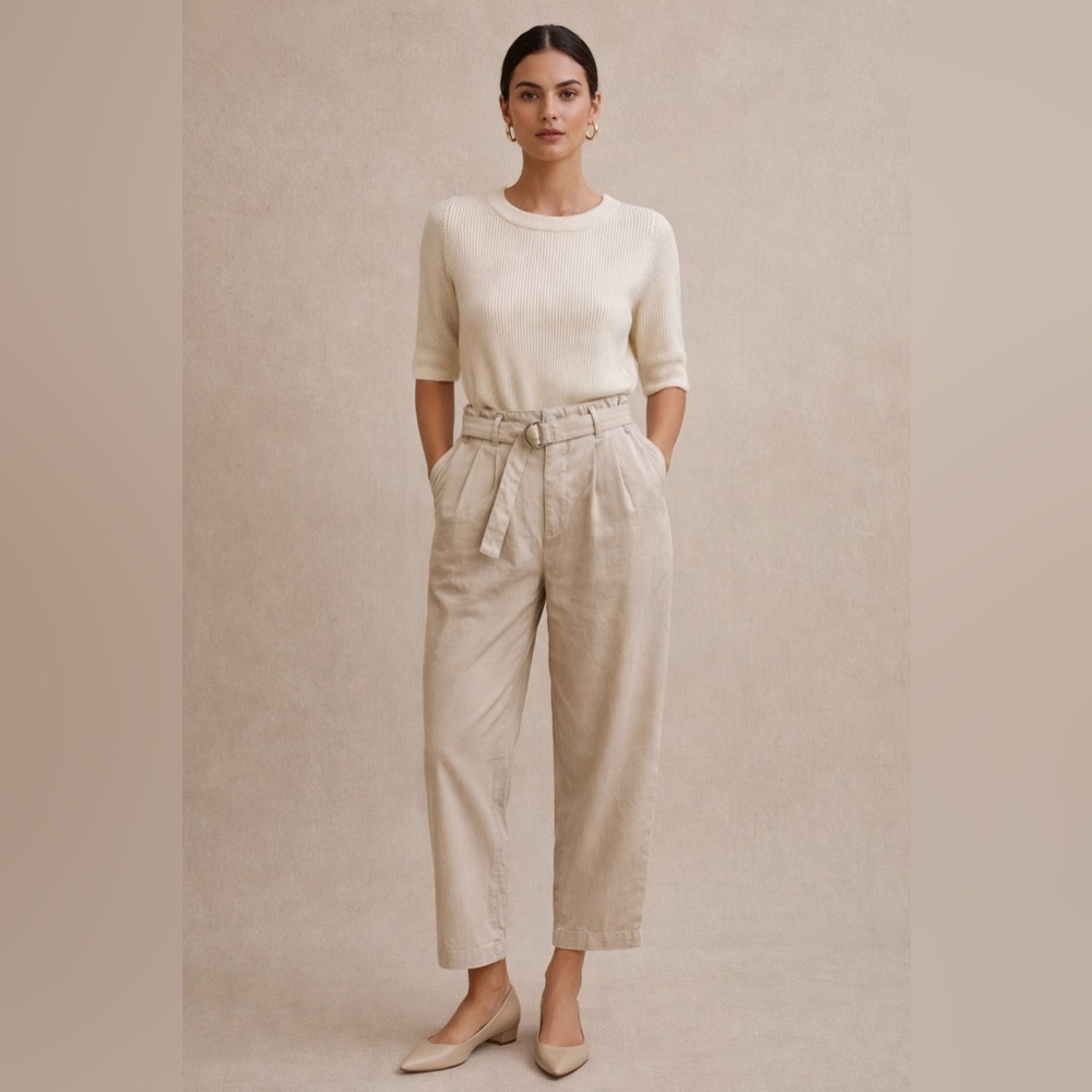 Abercrombie and Fitch NWT Elegant Beige High-Waisted Pants Size XS